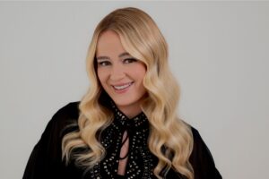 Isabela Freitas encerra série com livro que explora o que vem após o “felizes para sempre”