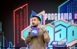 João Silva comemora maior audiência da história do seu programa no SBT