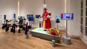 K-pop Invade o Brasil! Centro Cultural Coreano Abre Exposição Sensacional Sobre os Sons do Fenômeno Global!