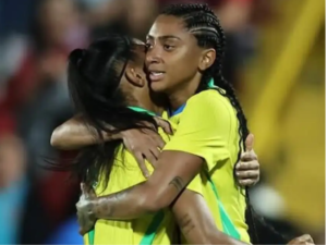Kerolin, Titular da Seleção Feminina, é Confundida com Raphinha do Barcelona!