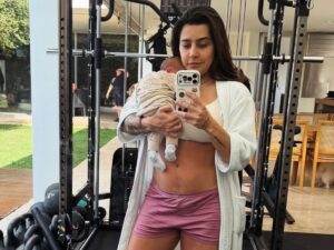 Lauana Prado brinca: filho Dom ‘já manda na própria babá’