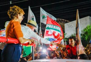 Datafolha mostra Lula dominando corrida presidencial: 40% contra 36% de Flávio no 1º turno