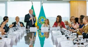 Lula elogia avanço evangélico no Brasil e destaca força das mulheres