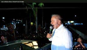 Lula detona Flávio Bolsonaro em comício e desafia comparação com Jair