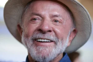 Campanha de Lula ganha ânimo com trackings internos que apontam oscilação positiva nas intenções de voto