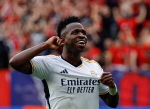Mbappé e Vinicius Júnior se recusam a apoiar manifestação em campo: Real Madrid defende liberdade dos jogadores