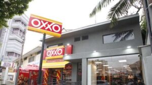 Brasil Multa OXXO: Justiça Responsabiliza Rede pela Incompetência em Proteger Funcionários