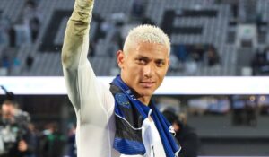 Richarlison Expõe o Coração em Desabafo Emocionante Sobre Futuro