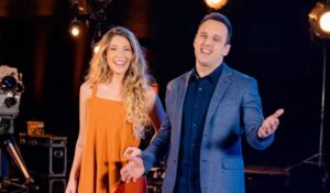 Rodrigo Capella e Mayara Mattar assumem comando do ‘Sessão +SBT’