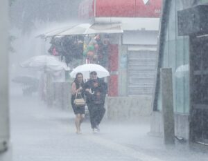 São Paulo Nada em Chuva: Setembro é o 4º Mais Molhado desde 1943!