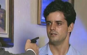 SBT volta a apostar em novelas após perder direitos do futebol