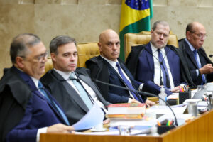 Desconfiança no STF bate recorde e atinge 48% dos brasileiros
