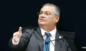 STF: Flávio Dino derruba decisão de Mendonça e defende liberdade de expressão sobre Nossa Senhora