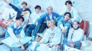 Stray Kids envia flores à família de fã que morreu antes de show na Argentina; gesto comove