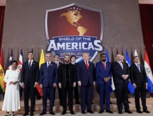 Governos de direita alinhados a Trump abrem América Latina para intervenção dos EUA