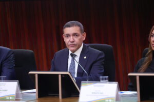 TSE determina que governo retire publicações de seis ministérios em 24 horas