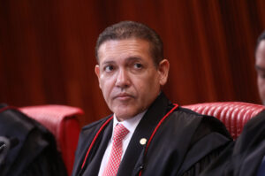 TSE endurece exigências para institutos de pesquisa após Kassio barrar estudo sobre Flávio