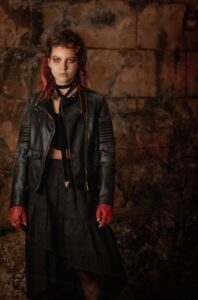 Vermelho Sangue: 2ª temporada promete romance, conflitos e muita autoaceição!