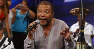 Vila Isabel explode em drama pré-Carnaval 2027: compositores explodem após samba de Martinho da Vila