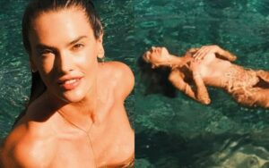 Alessandra Ambrósio faz topless no mar e bomba na internet