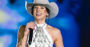 Ana Castela confirma romance! Cantora é flagrada em momento íntimo com influenciador nos EUA