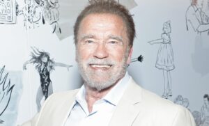 Arnold Schwarzenegger vira Papai Noel em nova comédia natalina do Prime Video