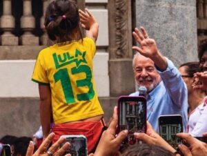 Brasil alcança menor índice de trabalho infantil da história sob governo Lula