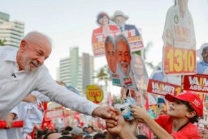 Mais de 592 mil eleitores brasileiros, maioria nordestinos e lulistas, terão que mudar de seção no 2º turno