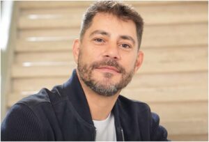Evaristo Costa revela o significado especial por trás de seu nome