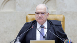 Fachin determina apuração ‘sem exceção’ sobre ministros do STF no caso Banco Master