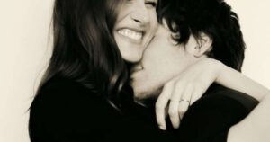 Chuva de amor! Famosos celebram gravidez de Sasha Meneghel nas redes