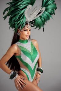 Mendigata é coroada musa da Mocidade Independente para o Carnaval 2027