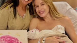 Fiorella Mattheis dá à luz Theodora e completa trio de filhos com herdeiro da Globo