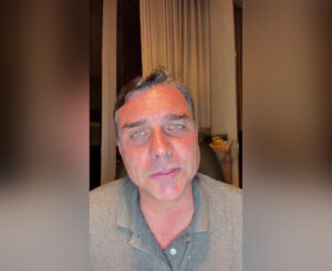 Derrotado, Flávio Bolsonaro fala em nova eleição antes de 2030 e aposta na queda de Lula