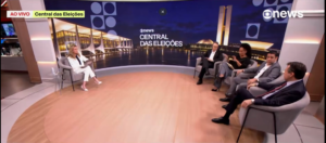 Proposta de Flávio Bolsonaro sobre Constituição gera alerta até em jornalistas da GloboNews