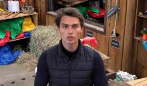 A Fazenda 18: Gabriel desiste do reality show em emocionante saída
