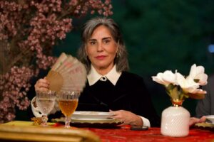Glória Pires revela que precisou revisar seu trabalho para terceiro filme de ‘Se Eu Fosse Você’