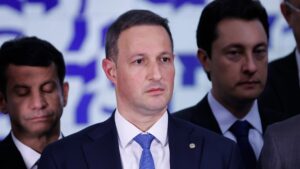 Guilherme Derrite faz história e se torna senador mais votado do Brasil
