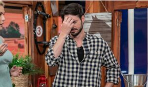 Igor chora ao vivo no ‘Hoje em Dia’ após descobrir desistência de Jottapê