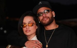 Juliette deixa de seguir Neymar após deboche na internet