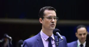 Kassio suspende veto à candidatura de Deltan Dallagnol ao Senado pelo Paraná