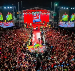 Lula retoma campanha no DF com caminhada em Ceilândia para o segundo turno