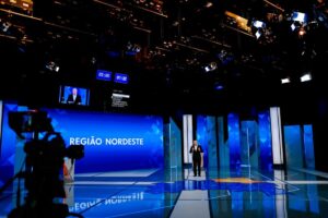 Cientista político aponta vitória de Lula no debate da Globo com saldo positivo entre indecisos