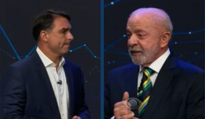 Lula questiona Flávio Bolsonaro sobre voto contra licença-maternidade durante debate na Band
