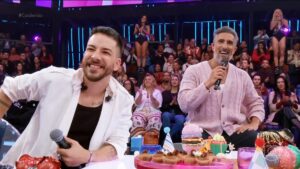 Junior resgata primeira participação de Marcos Mion na série Sandy & Junior antes de virar o ‘Mion fortão’