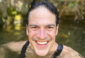 Mateus Solano comemora adeus à escala 6×1 na Globo