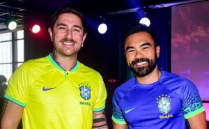 Mauro Sousa planeja casamento civil com marido após 19 anos juntos