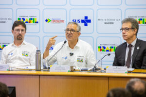 Ministro Padilha anuncia substituição da Tabela SUS e aumento de pagamentos para procedimentos