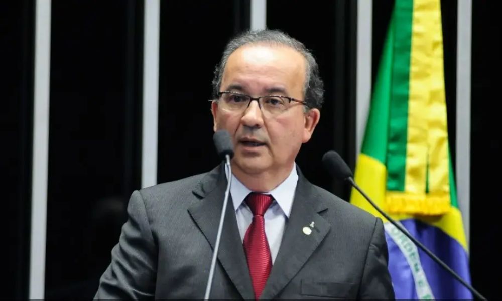 Pesquisa Atlas revela líderes em 5 disputas de governadores