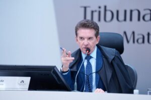 Presidente do TCE-MT é preso em operação da Polícia Federal
